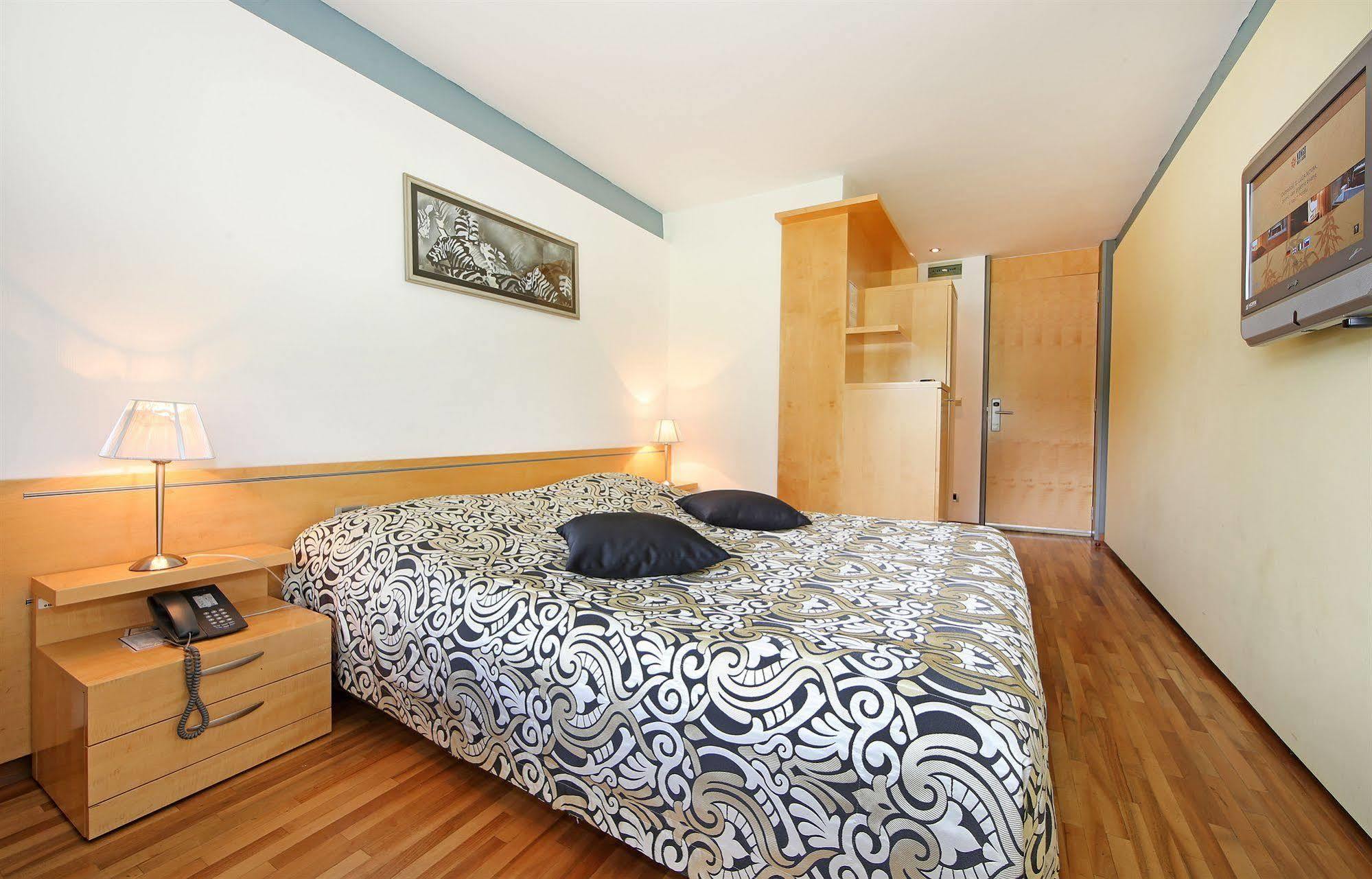 Hotel Grosuplje Εξωτερικό φωτογραφία